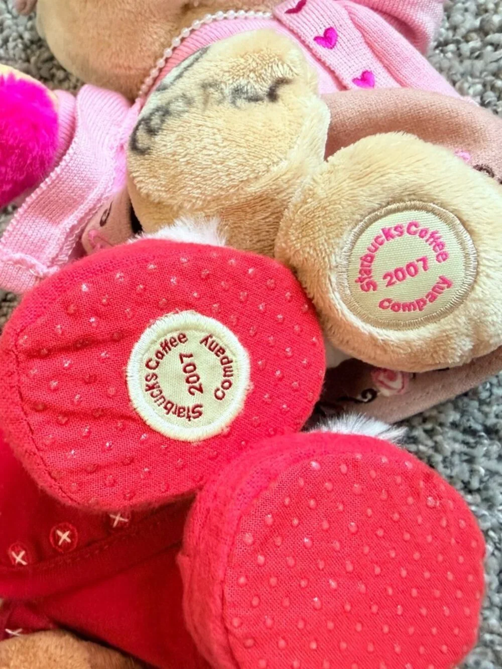 Starbucks 2007 Lot of 2 (Valentines, Bearista) Bear Plush Toy.